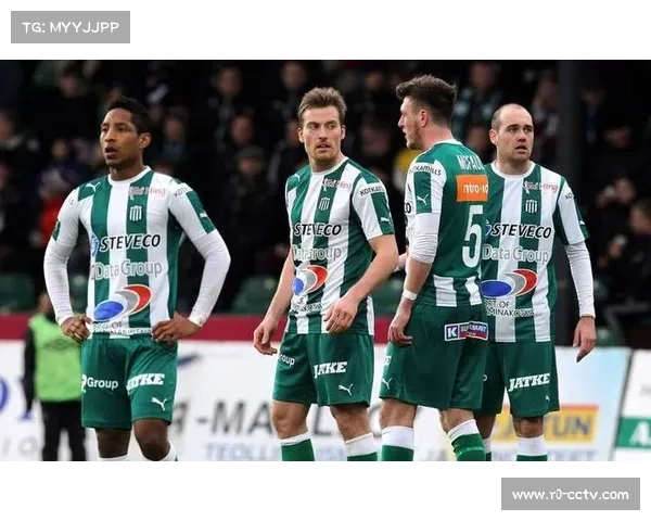 山猫主场轻松战胜飞翼继续稳居联盟榜首地位